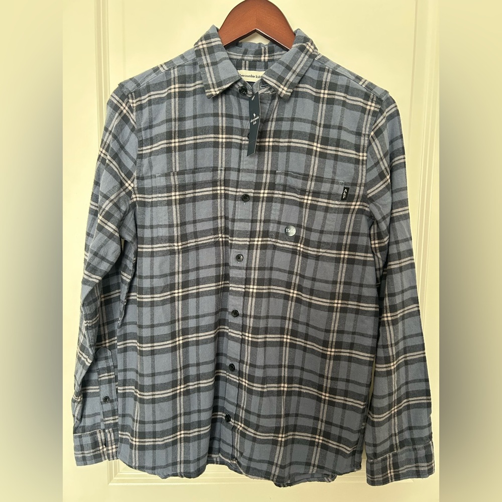 NWT Boys abercrombie kids flannel button down